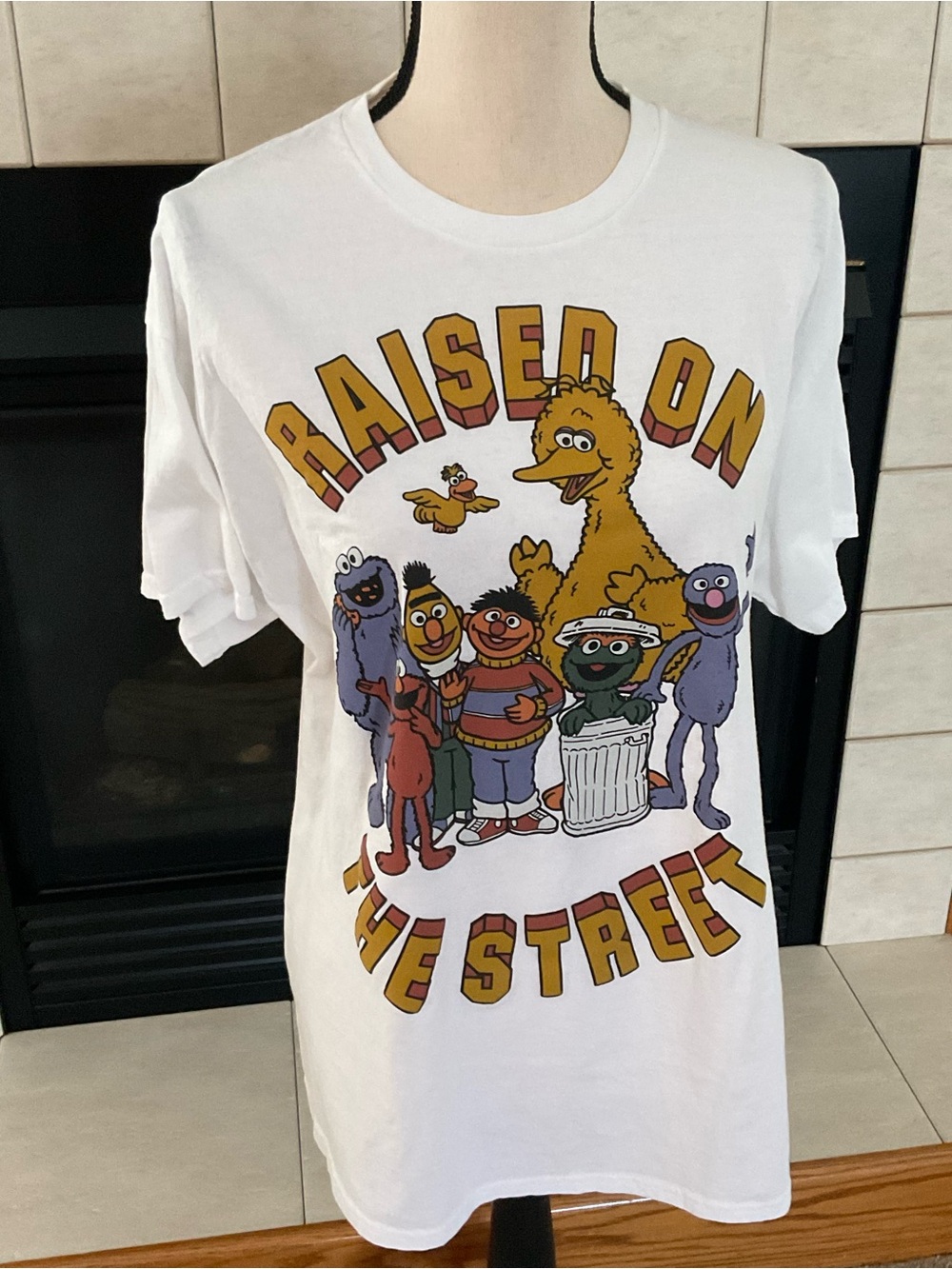 Vintage Sesame Street Shirt “Raised on the Street” Graphic Tee, Sz L Unisex